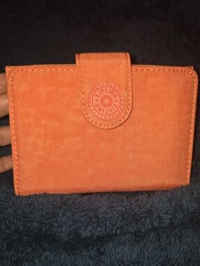Kipling Coral-Orange Card & Key Holder Wallet